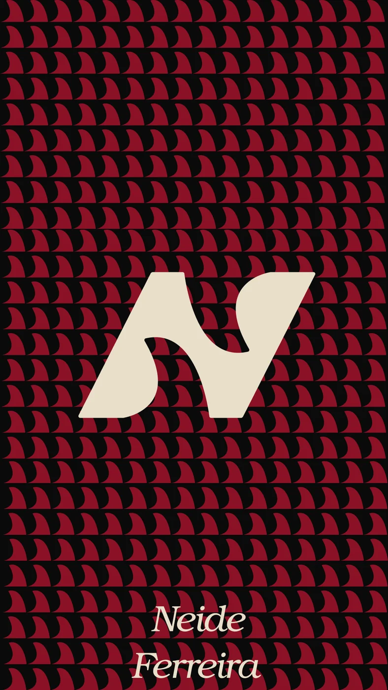 Pôster com o pattern de quilhas em vermelho sobre preto e a assinatura Neide Ferreira.